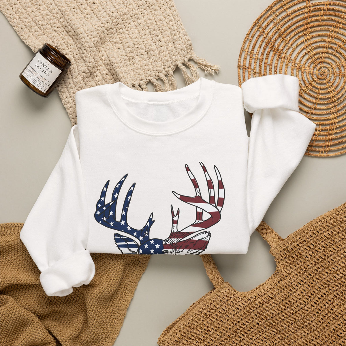 American Flag Deer Head Graphic - Pullover Sweatshirt