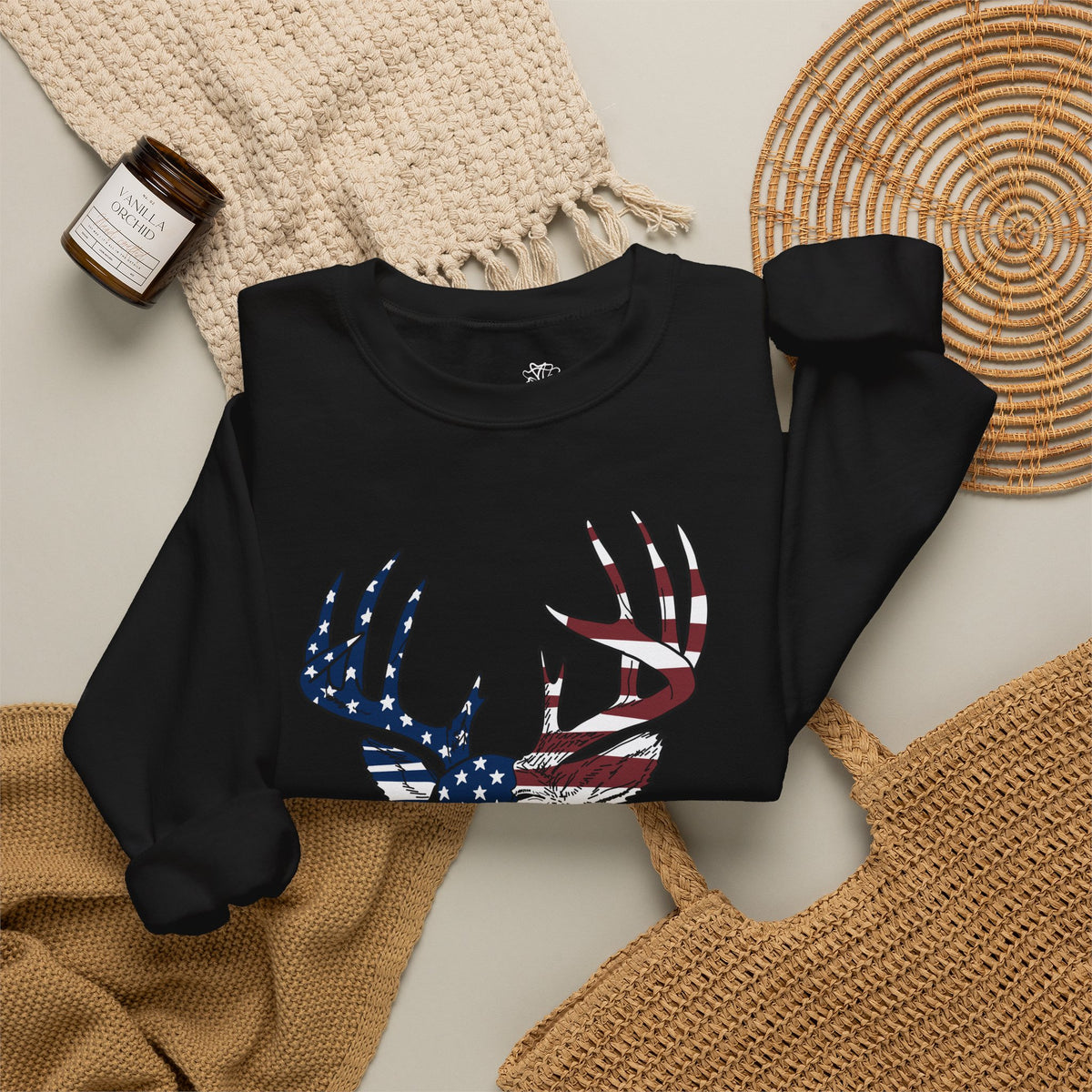 American Flag Deer Head Graphic - Pullover Sweatshirt
