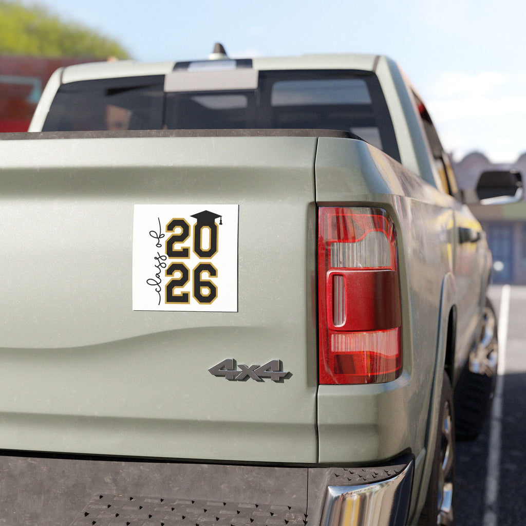 2026 Graduation Car Magnet — "Class of 2026" Black & Gold Year Magnet with Cap